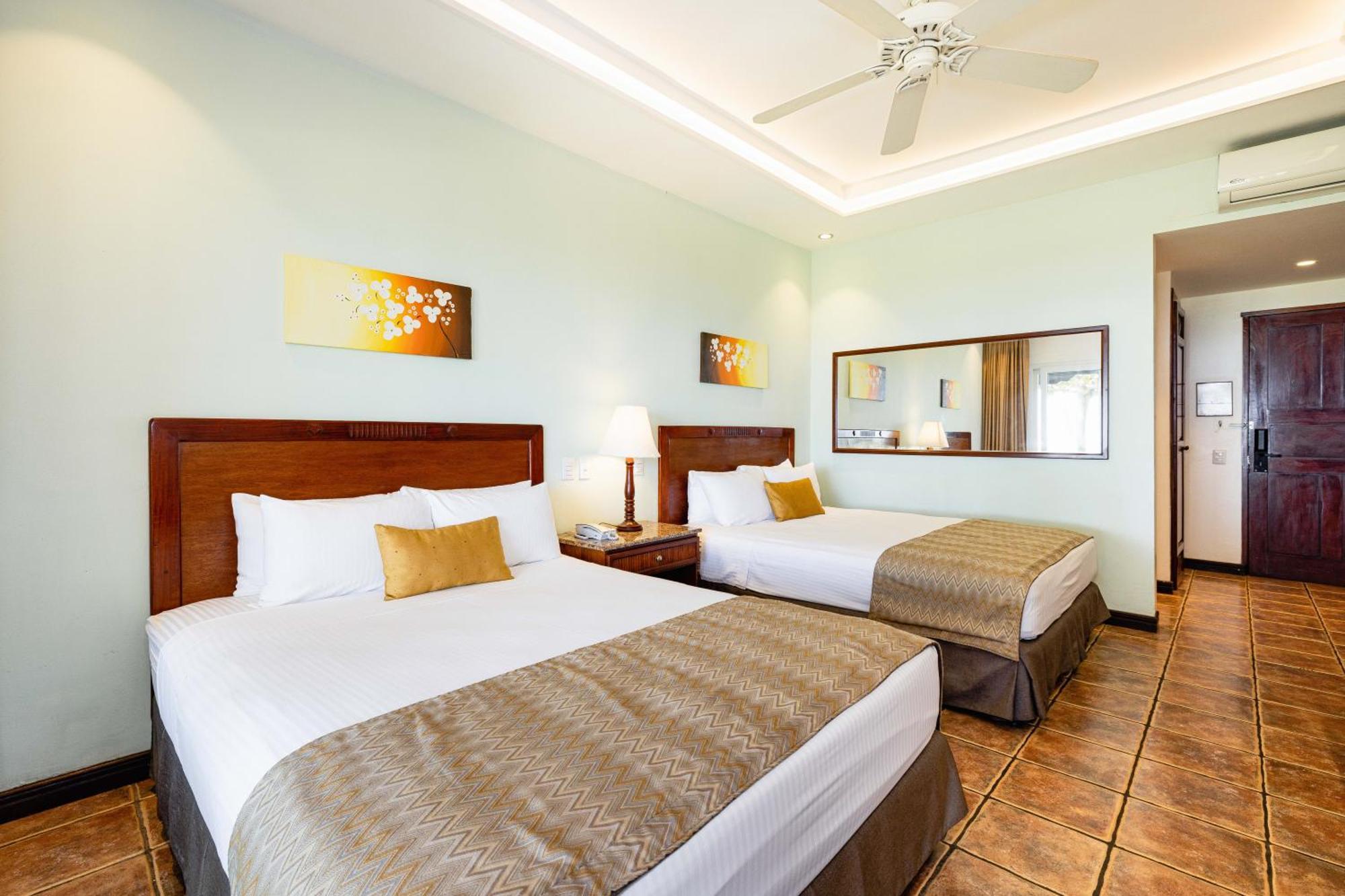 Hotel Tamarindo Diria Beach Resort Номер фото